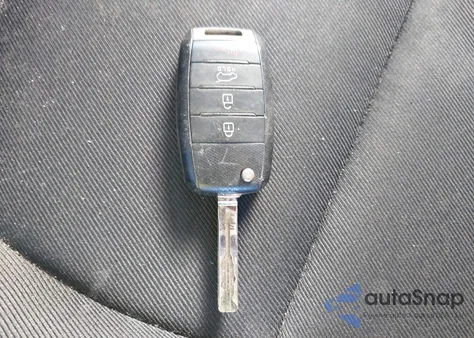 2017 Kia Soul + z USA, uszkodzony, nr VIN KNDJP3A58H7418000